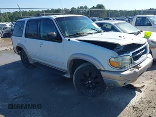 1999 Ford Explorer XLT z VIN 1FMZU32E7XZA61692, wystawiony jako IAAI lot #42240453 z przebiegiem 249 602 mil mil oraz . Historia ofert i sprzedaży dostępna na DreamBid. Obrazek 1.