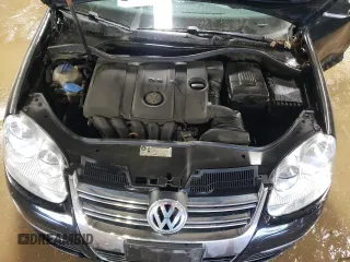 2010 Volkswagen Jetta Limited Edition с VIN 3VWAX7AJXAM099518, выставлен на аукционе Copart как лот 49046065 с пробегом 76 042 миль миль и Списание • Salvage title. История ставок и продаж доступна на DreamBid. Изображение 11.