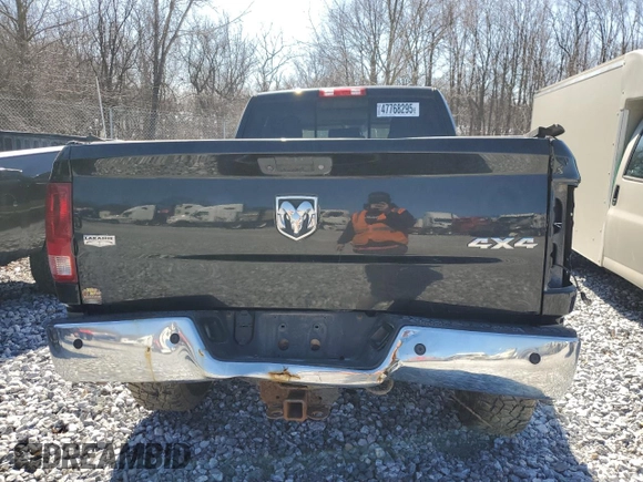 2011 Dodge 2500 SLT with VIN 3D7UT2HL4BG510407, listed as a Copart auction lot 47768295 with 174,173 mi miles and Salvage Title. Bid and sale history available at DreamBid. Image 6.