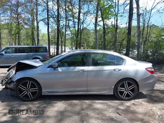 2017 Honda Accord Sport with VIN 1HGCR2F54HA239687, listed as a IAAI auction lot 42055418 with 28,369 mi miles. Bid and sale history available at carsss.com. Image 14.