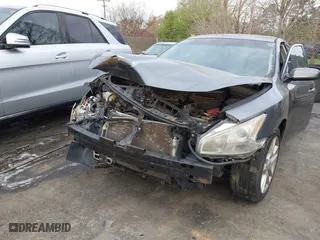 2014 Nissan Maxima 3.5 SV w/Sport Pkg with VIN 1N4AA5APXEC491389, listed as a IAAI auction lot 41802484 with 258,727 mi miles. Bid and sale history available at carsss.com. Image 6.