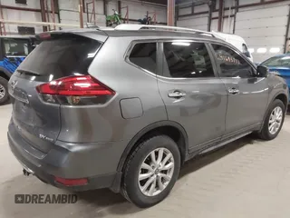 2017 Nissan Rogue SL with VIN 5N1AT2MV8HC822919, listed as a IAAI auction lot 41695713 with 113,226 mi miles. Bid and sale history available at carsss.com. Image 4.