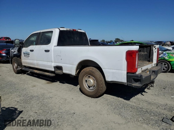 2023 Ford F-250 XL with VIN 1FT7W2AA5PEE17093, listed as a Copart auction lot 71443154 with Not provided miles and Salvage title. Bid and sale history available at DreamBid. Image 2.