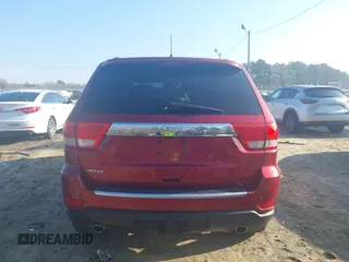 2013 Jeep Grand Cherokee Limited with VIN 1C4RJEBT3DC564366, listed as a IAAI auction lot 41485576 with 153,000 mi miles. Bid and sale history available at carsss.com. Image 16.