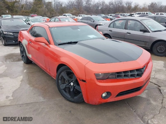 2012 Chevrolet Camaro 1LT with VIN 2G1FB1E32C9203441, listed as a IAAI auction lot 41507965 with NaN miles. Bid and sale history available at carsss.com. Image 1.