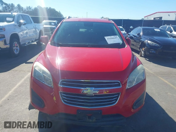 2015 Chevrolet Trax LT with VIN 3GNCJLSB8FL216708, listed as a IAAI auction lot 41646647 with 106,405 mi miles. Bid and sale history available at carsss.com. Image 12.