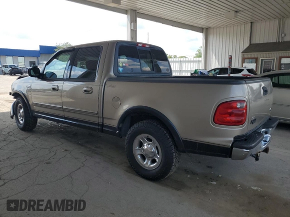 2001 Ford F-150 XLT with VIN 1FTRW07L11KB49920, listed as a Copart auction lot 62122775 with 227,175 mi miles and Salvage title. Bid and sale history available at DreamBid. Image 2.