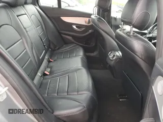 2015 Mercedes-Benz C 300 z VIN 55SWF4JB7FU066621, wystawiony jako Copart lot #58784595 z przebiegiem 141 976 mil mil oraz Czysty tytuł • Clean title. Historia ofert i sprzedaży dostępna na DreamBid. Obrazek 10.