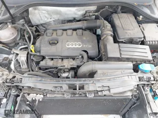2015 Audi Q3 2.0T Premium Plus with VIN WA1EFCFSXFR009768, listed as a IAAI auction lot 41974476 with 53,013 mi miles. Bid and sale history available at carsss.com. Image 10.