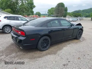 2013 Dodge Charger Police с VIN 2C3CDXAG1DH521921, выставлен на аукционе IAAI как лот 42504902 с пробегом 121 627 миль миль и . История ставок и продаж доступна на DreamBid. Изображение 4.