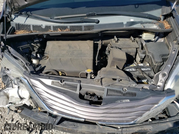 2016 Toyota Sienna LE AAS with VIN 5TDKK3DC7GS691821, listed as a Copart auction lot 46856565 with 160,114 mi miles and Non Repairable. Bid and sale history available at carsss.com. Image 12.