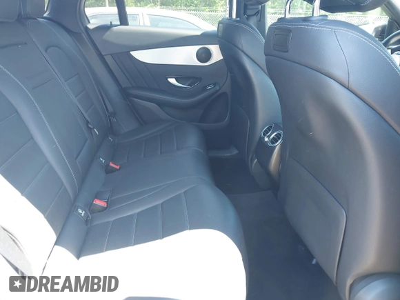 2019 Mercedes-Benz GLC 300 with VIN WDC0G4JB2KV126704, listed as a IAAI auction lot 42186764 with 63,070 mi miles and . Bid and sale history available at DreamBid. Image 8.