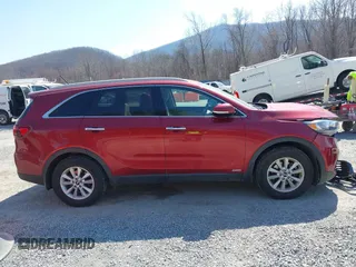 2020 Kia Sorento LX with VIN 5XYPGDA36LG671455, listed as a IAAI auction lot 41771281 with 97,009 mi miles. Bid and sale history available at carsss.com. Image 13.