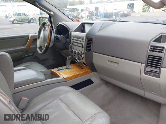 2005 Infiniti QX56 with VIN 5N3AA08C15N811299, listed as a IAAI auction lot 39389869 with 1 mi miles. Bid and sale history available at carsss.com. Image 5.