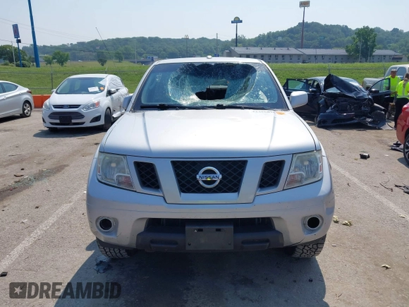 2011 Nissan Frontier Pro-4X с VIN 1N6AD0EV0BC415542, выставлен на аукционе IAAI как лот 42455036 с пробегом 153 099 миль миль и . История ставок и продаж доступна на DreamBid. Изображение 12.