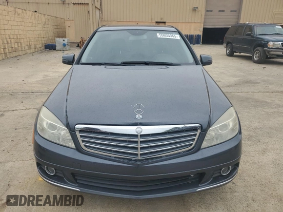 2010 Mercedes-Benz C 300 Sport z VIN WDDGF5EB6AR112535, wystawiony jako Copart lot #55605945 z przebiegiem 133 691 mil mil oraz Szkoda całkowita • Salvage title. Historia ofert i sprzedaży dostępna na DreamBid. Obrazek 5.