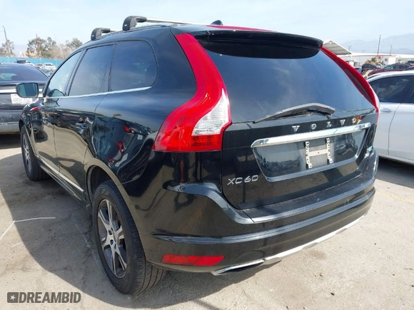 2014 Volvo XC60 3.0L R-Design Premier Plus with VIN YV4902DZ4E2554890, listed as a IAAI auction lot 41599418 with NaN miles. Bid and sale history available at carsss.com. Image 3.