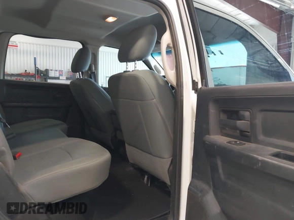 2014 Ram 2500 Tradesman with VIN 3C6UR5HJ6EG243386, listed as a IAAI auction lot 42530439 with 229,689 mi miles and . Bid and sale history available at DreamBid. Image 8.