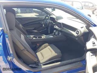 2019 Chevrolet Camaro 1SS with VIN 1G1FF1R76K0153718, listed as a IAAI auction lot 41938230 with 51,642 mi miles. Bid and sale history available at carsss.com. Image 5.
