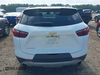 2021 Chevrolet Blazer LT с VIN 3GNKBDRS2MS510306, выставлен на аукционе IAAI как лот 42267830 с пробегом 96 745 миль миль и . История ставок и продаж доступна на DreamBid. Изображение 16.