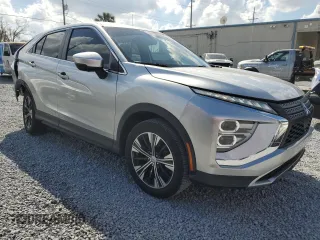 2022 Mitsubishi Eclipse Cross SE z VIN JA4ASWAA4NZ004400, wystawiony jako Copart lot #45165595 z przebiegiem 72 827 mil mil oraz Nie do naprawy • Non repairable. Historia ofert i sprzedaży dostępna na DreamBid. Obrazek 4.