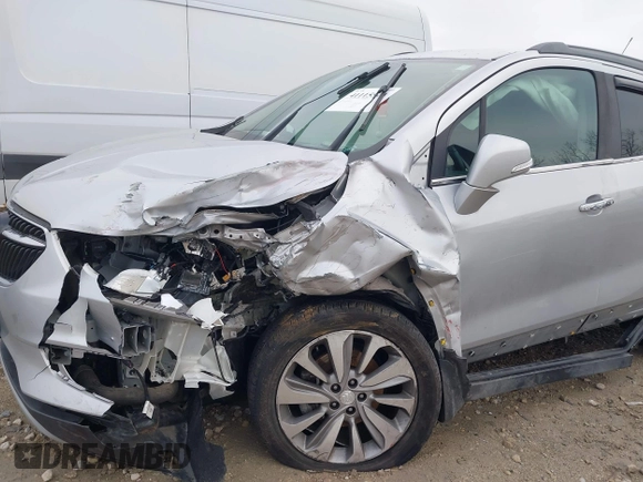 2018 Buick Encore Preferred with VIN KL4CJESB0JB672209, listed as a IAAI auction lot 41115524 with 98,869 mi miles and . Bid and sale history available at carsss.com. Image 6.
