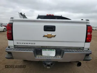 2018 Chevrolet Silverado 3500HD Work Truck with VIN 1GC4KYCY7JF215451, listed as a Copart auction lot 66766954 with 141,784 mi miles and Salvage Title. Bid and sale history available at carsss.com. Image 6.