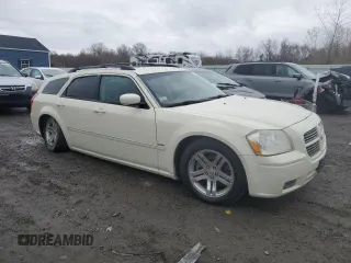 2005 Dodge Magnum RT with VIN 2D8GV58245H683148, listed as a Copart auction lot 52920375 with 315,291 mi miles and Clean Title. Bid and sale history available at DreamBid. Image 4.