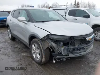 2020 Chevrolet Blazer LT z VIN 3GNKBHRSXLS628920, wystawiony jako IAAI lot #42036086 z przebiegiem 79 436 mil mil oraz . Historia ofert i sprzedaży dostępna na DreamBid. Obrazek 1.
