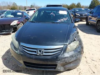 2012 Honda Accord Sdn SE with VIN 1HGCP2F64CA163282, listed as a IAAI auction lot 41777461 with 111,975 mi miles. Bid and sale history available at carsss.com. Image 12.