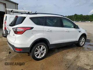 2018 Ford Escape SE z VIN 1FMCU9GD5JUB29050, wystawiony jako Copart lot #55166745 z przebiegiem 79 939 mil mil oraz Czysty tytuł • Clean title. Historia ofert i sprzedaży dostępna na DreamBid. Obrazek 3.