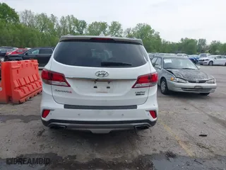 2017 Hyundai Santa Fe Limited Ultimate with VIN KM8SRDHF8HU208593, listed as a IAAI auction lot 42081150 with 129,112 mi miles. Bid and sale history available at carsss.com. Image 16.