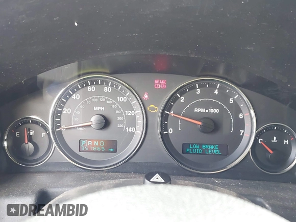 2007 Jeep Commander Sport with VIN 1J8HH48K17C553685, listed as a IAAI auction lot 42025539 with 357,865 mi miles. Bid and sale history available at carsss.com. Image 7.