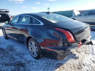2016 Jaguar XJ Portfolio with VIN SAJWA2G78G8V94534, listed as a Copart auction lot 86926944 with 144,093 mi miles and Salvage title. Bid and sale history available at DreamBid. Image 2.
