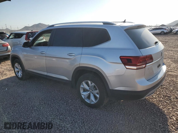 2019 Volkswagen Atlas SE with VIN 1V2WR2CA6KC559505, listed as a Copart auction lot 57183825 with 111,377 mi miles and Salvage title. Bid and sale history available at DreamBid. Image 2.