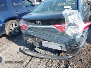 2016 Toyota Camry XLE with VIN 4T4BF1FKXGR549361, listed as a IAAI auction lot 41946584 with 221,775 mi miles and . Bid and sale history available at DreamBid. Image 15.