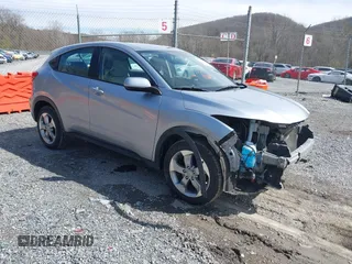 2017 Honda HR-V LX with VIN 3CZRU6H33HM729657, listed as a IAAI auction lot 41844221 with 181,047 mi miles. Bid and sale history available at carsss.com. Image 1.