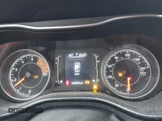 2019 Jeep Cherokee Altitude with VIN 1C4PJMLN3KD150464, listed as a IAAI auction lot 41192357 with 144,734 mi miles and . Bid and sale history available at DreamBid. Image 7.