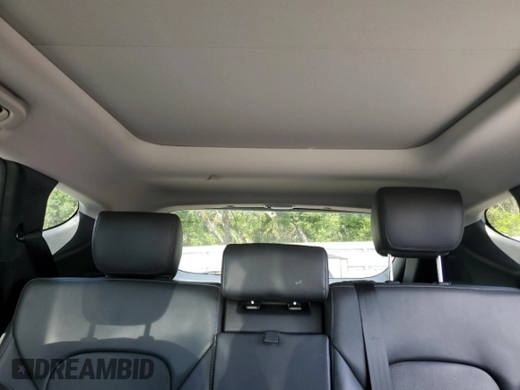 2017 Hyundai Santa Fe Ultimate z VIN 5XYZW4LA8HG491652, wystawiony jako Copart lot #56907985 z przebiegiem Nie podano mil oraz Szkoda całkowita • Salvage title. Historia ofert i sprzedaży dostępna na DreamBid. Obrazek 10.