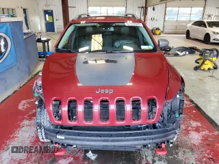 2016 Jeep Cherokee Trailhawk with VIN 1C4PJMBS2GW298186, listed as a Copart auction lot 62999945 with 153,064 mi miles and Salvage title. Bid and sale history available at DreamBid. Image 5.
