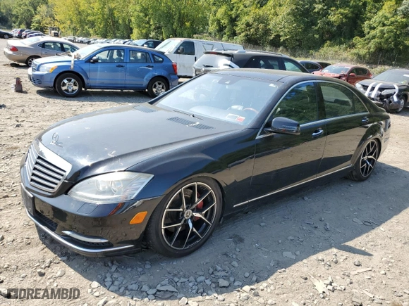 2010 Mercedes-Benz S-Class S 550 with VIN WDDNG8GB2AA347287, listed as a Copart auction lot 70912424 with 110,689 mi miles and Clean Title. Bid and sale history available at carsss.com. Image 1.