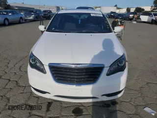 2012 Chrysler 200 Touring with VIN 1C3CCBBG7CN267903, listed as a Copart auction lot 51685315 with 142,881 mi miles and Clean Title. Bid and sale history available at carsss.com. Image 5.