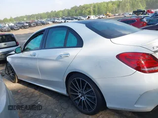 2017 Mercedes-Benz C 300 z VIN 55SWF4JB1HU222011, wystawiony jako IAAI lot #42050661 z przebiegiem 59 790 mil mil oraz . Historia ofert i sprzedaży dostępna na DreamBid. Obrazek 14.