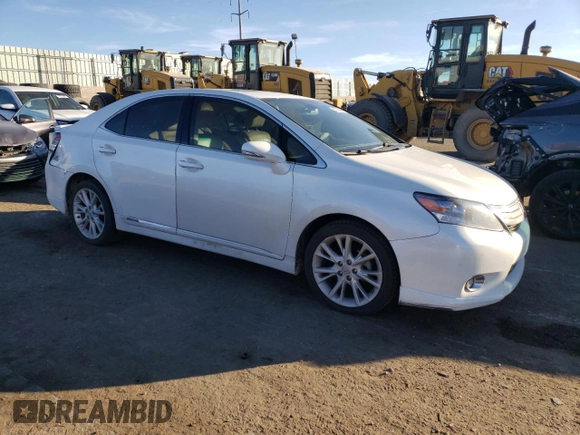 2010 Lexus HS 250h with VIN JTHBB1BA3A2017278, listed as a Copart auction lot 85316434 with 134,207 mi miles and Salvage Title. Bid and sale history available at DreamBid. Image 4.