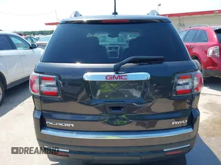 2016 GMC Acadia SLT z VIN 1GKKVSKD1GJ239068, wystawiony jako IAAI lot #42501235 z przebiegiem 141 151 mil mil oraz . Historia ofert i sprzedaży dostępna na DreamBid. Obrazek 16.