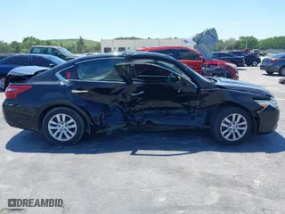 2018 Nissan Altima 2.5 S with VIN 1N4AL3AP6JC275998, listed as a IAAI auction lot 39138577 with 99,195 mi miles. Bid and sale history available at carsss.com. Image 12.