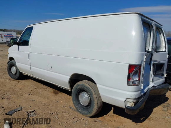 1999 Ford Econoline Cargo with VIN 1FTRE14W0XHB64440, listed as a IAAI auction lot 41645551 with 239,114 mi miles. Bid and sale history available at carsss.com. Image 3.