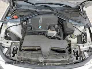 2018 BMW 3 Series 320i with VIN WBA8A9C54JAH12292, listed as a Copart auction lot 46130525 with 33,012 mi miles and Salvage Title. Bid and sale history available at carsss.com. Image 11.