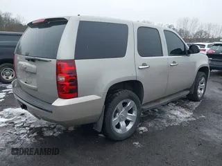 2009 Chevrolet Tahoe Special Service Vehicle with VIN 1GNFK03079R261304, listed as a IAAI auction lot 41555607 with 182,880 mi miles. Bid and sale history available at carsss.com. Image 4.