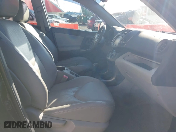 2010 Toyota RAV4 Ltd with VIN 2T3DK4DV7AW020588, listed as a IAAI auction lot 41725835 with 192,997 mi miles. Bid and sale history available at carsss.com. Image 5.